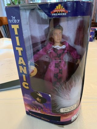 The History Of Titanic - Margaret Brown - Limited Edition Figures