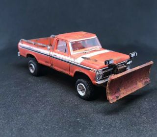 1975 Ford F - 100 Rusty Weathered Barn Find 4x4 1/64 Diecast Lifted Plow Truck 4wd