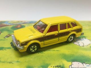 Tomica 34 - 3 - 2 Honda Civic Country,  Yellow W Red Seat (from G124)