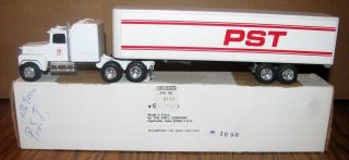 Pst Ford Ltl 9000 Semi Tractor Truck Cab & Box Van Trailer 1/64 Ertl Toy 9453