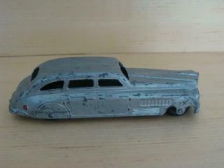 Tootsietoy,  1930 ' s Streamline Large Sedan,  silver color Made in USA 2