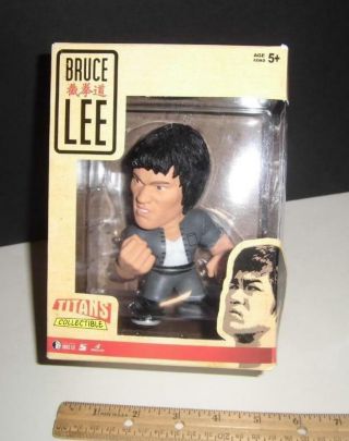 Bruce Lee Titans Collectible - 4.  5 " Figure - Martial Art Toy Statue