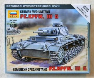 German Medium Tank Pz.  Kpfw.  Iii G Zvezda 1/100 Scale Model Kit Wwii