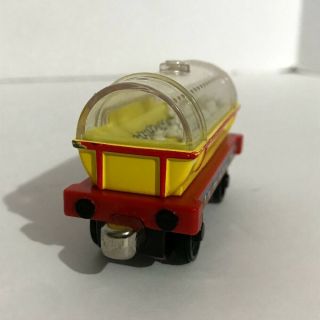 Thomas Take Along Take - n - Play Train Popcorn Car Magnetic Hard Plastic Metal 4