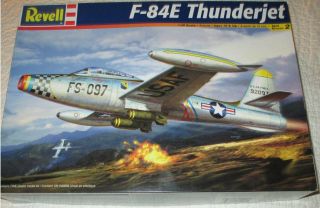 1/48 Revell Republic F - 84e Thunderjet,  Kit No.  85 - 5494; Open Box And Parts