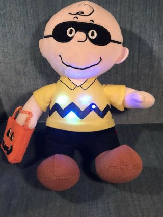Peanuts Charlie Brown Light Up It ' s the Great Pumpkin Plush Stuffed Musical Toy 2