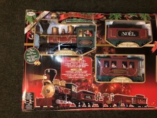Noel North Pole Express Christmas Train Set With Wireless Remote - Great 4