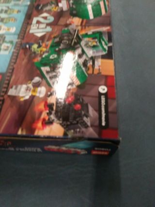 LEGO Trash Chomper (70805) 4