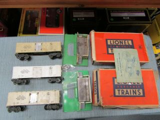 Lionel 3472 Operating Milk Cars (3),  2 Stands,  2 Boxes,  Instructions Postwar