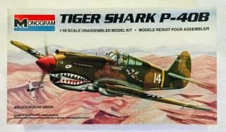 Monogram.  5209.  Tiger Shark P - 40b.  1/48 Scale.  Vj - Fs