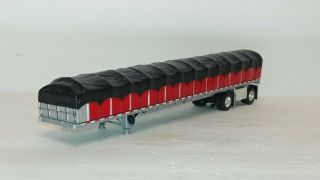 Dcp Red/black Spread Axle Covered Wagon Trailer 1/64