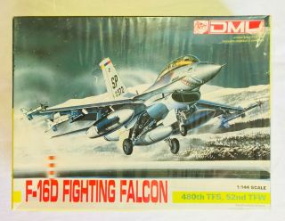 Dml.  4523.  F - 16d Fighting Falcon.  1:144 Scale.  Vj - Fw