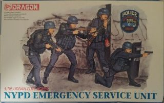 1:35 Scale Nypd Emergency Service Unit By Dragon