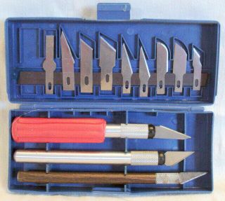 X - Acto Knife Set With Case 3 Knives 12 Blades Magnetic Blade Strip Plastic Case