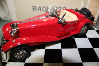 Franklin 1:24 Scale 1935 Mercedes - Benz 500k Special Roadster (red)