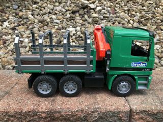 Bruder Man Timber Truck W/logs And Loading Crane 2769