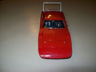 Ertl Collectibles American Muscle 1/18 Scale 1969 Dodge Charger Daytona Red 6