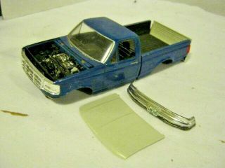 Junkyard Ford F150 (blue)