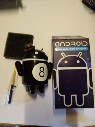 Android Mini Collectible Figure: Series 03 - 8 Ball Hustler By Google