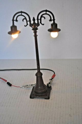 Lionel Prewar 54 Gooseneck Double Lamp Maroon Street Lamp Post O Gauge
