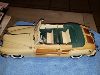 1948 Chrysler Town And Country 1/18 Diecast Convertible Woodie