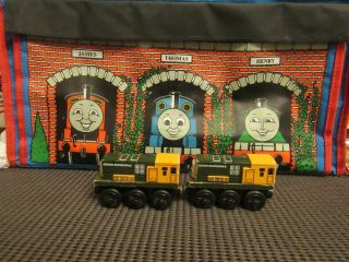 Thomas & Friends Wooden Iron Bert & Arry Train Car