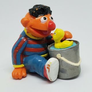 Vintage Sesame Street Ernie With Rubber Duckie Pvc Figure Applause Duck Ducky