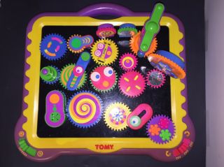 1997 Tomy Gearation Magnetic Toy Gears 16 Gears