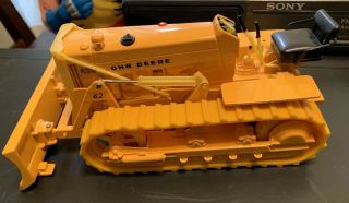 Toy ERTL John Deere Yellow Metal 430 Crawler with a Blade 15234 Big And Heavy 4