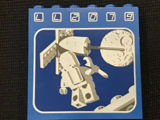 Lego Vintage Classic Video Monitor Screen Printed Blue Space Astronaut Ll2079