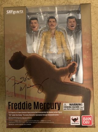 Bandai S.  H.  Figuarts Freddie Mercury
