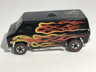 Hot Wheels Redline 1975 Flying Colors Black Van Flame Tampo 2