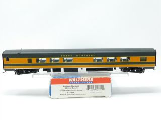 Ho Scale Walthers 932 - 6761 Gn Great Northern Pullman Coach Passenger Car Rtr