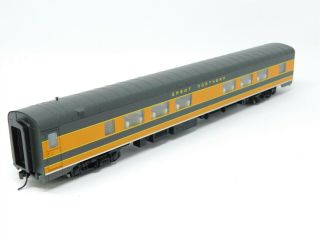 HO Scale Walthers 932 - 6761 GN Great Northern Pullman Coach Passenger Car RTR 4