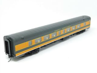 HO Scale Walthers 932 - 6761 GN Great Northern Pullman Coach Passenger Car RTR 6
