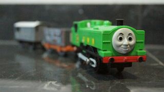 Thomas And Friends Duck Trackmaster/tomy With Trucks