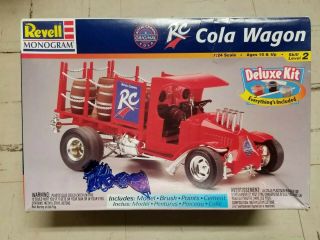 Revell 1/24 Rc Cola Wagon