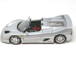 Burago Ferrari F50 (1995) Metallic Silver Diecast Model Car 1/18 Made In Italy