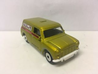 Rare 2007 Matchbox Yellow Green 1965 Austin Mini Van 10 Pack Exclusive