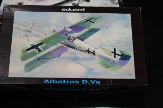 1/72 Eduard Albatros D.  Va German Wwi Fighter Detail Model