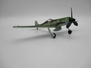 Bandai 1/144 Wing Club Luftwaffe Interceptor Focke - Wulf Ta 152 2