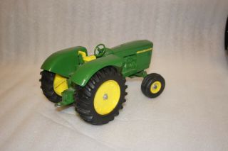 Ertl John Deere 5020 1/16 Toy Tractor 3