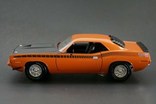 Ertl " 1970 Plymouth Aar Cuda " - 1:18 Diecast Car (vitamin C (orange))