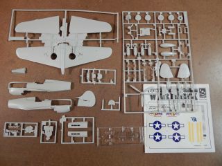 1/48 Amt Curtiss P - 40k Bag Kit & Pictures