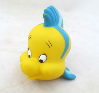 Disney Little Mermaid Flounder Fish Figure Squirter Bath Tub Toy Doll Accessory