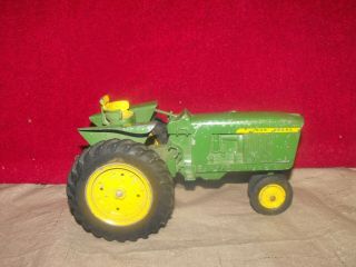Vintage 60 ' s 1/16 John Deere 3010 NF Tractor w/3 Point Hitch & Die Cast Rims 2