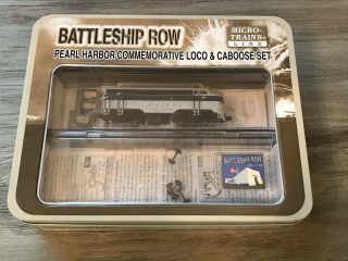 48 Micro Trains Line Battleship Row N Scale Loco And Caboose Set 1207