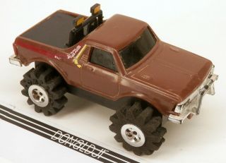 Vintage Stomper Subaru Brat Brown 4x4 (- Rolling Gutted Chassis)