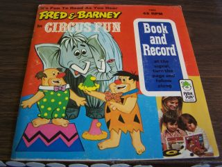 Fred & Barney In Circus Fun (flintstones) Peter Pan Book And Record 1974