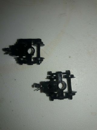 10 Pair Nscale Roller Bearing Trucks And Couplers